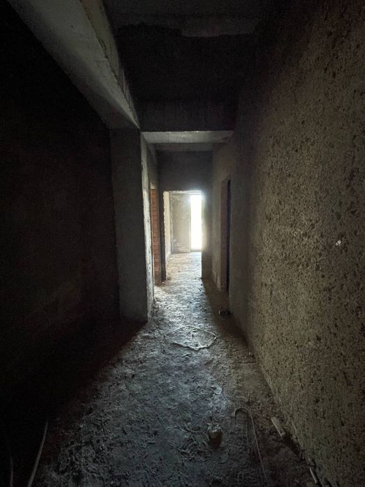 Продается 2 х комнатная коробка