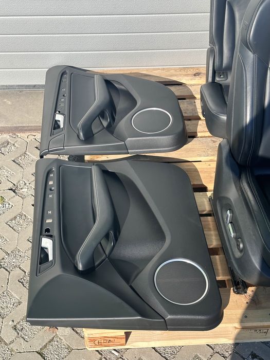 Салон AUDI SQ5 8R Bang&Olufsen