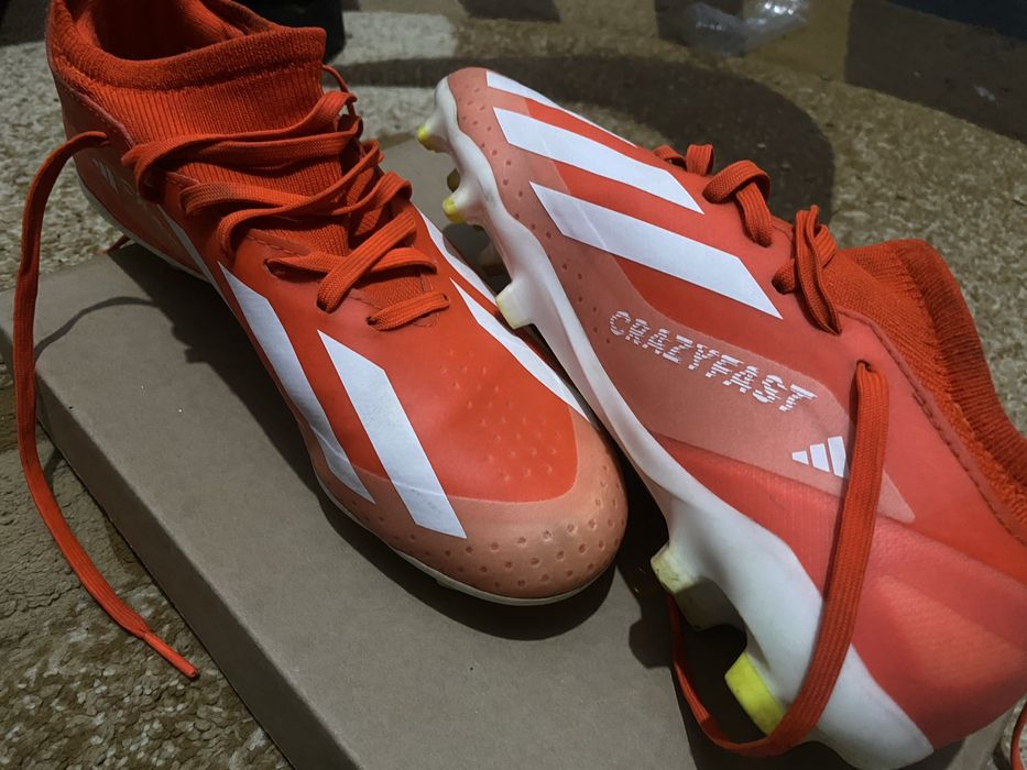 Ghete de fotbal adidas