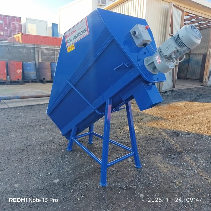 Amestecator furaje 500 kg