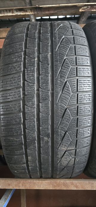 275 35 20 / 275/35/20 Pirelli Runflat, set 2 buc