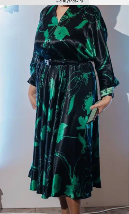 Продам вечернее платье, размер 48-50,52