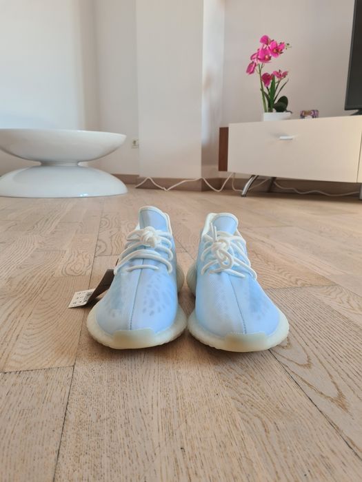 adidas Yezzy 350 Mono Ice