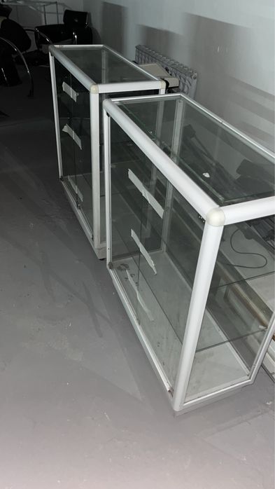 стеклянные полки