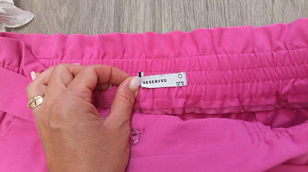 Pantaloni eleganți culoarea  corai Reserved