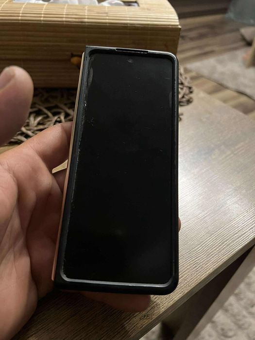 Samsung Galaxy Z Fold 4