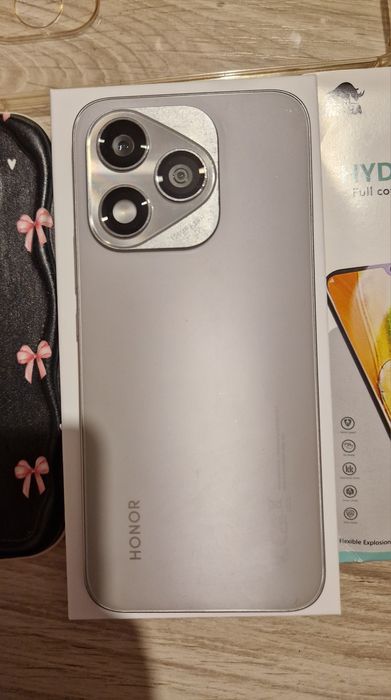 Vand Honor 400 lite