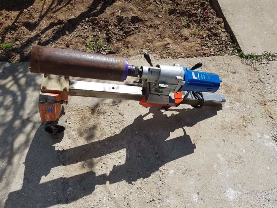 Mașină de carotat SMG  FS 250