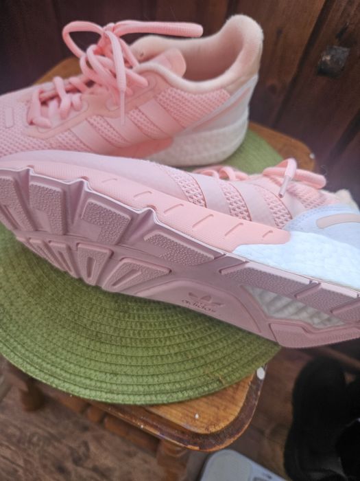 Дамски маратонки Adidas 39 номер