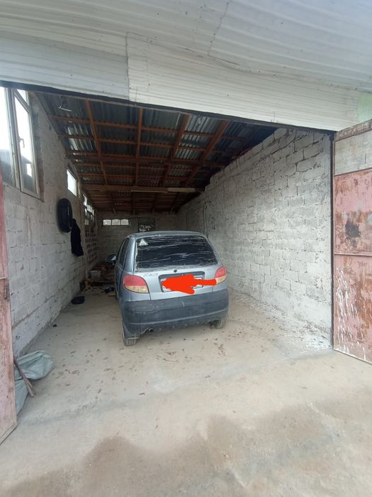 Самал 3 гараж жалға беріледі.