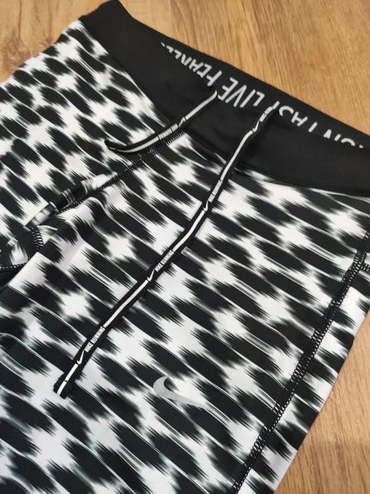 Colanți damă Nike Running trei sferturi mărimea XS