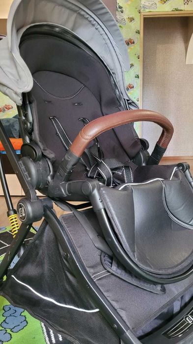 Продам прогулочную коляску Coballe