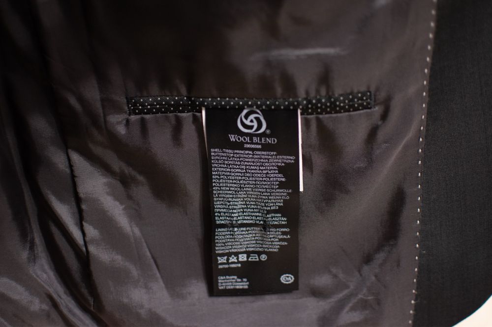 Westbury-Sacou modular regular fit.