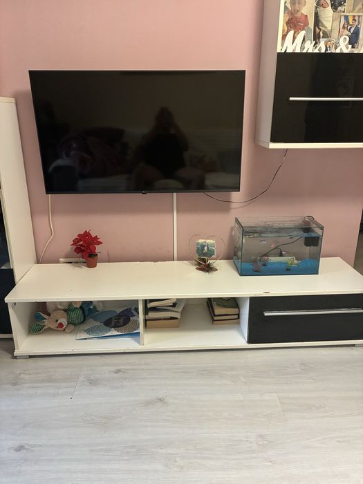 Vand Living mobila de sufragerie