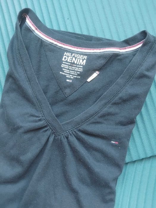 Tommy Hilfiger 100% оригинална дамска тениска