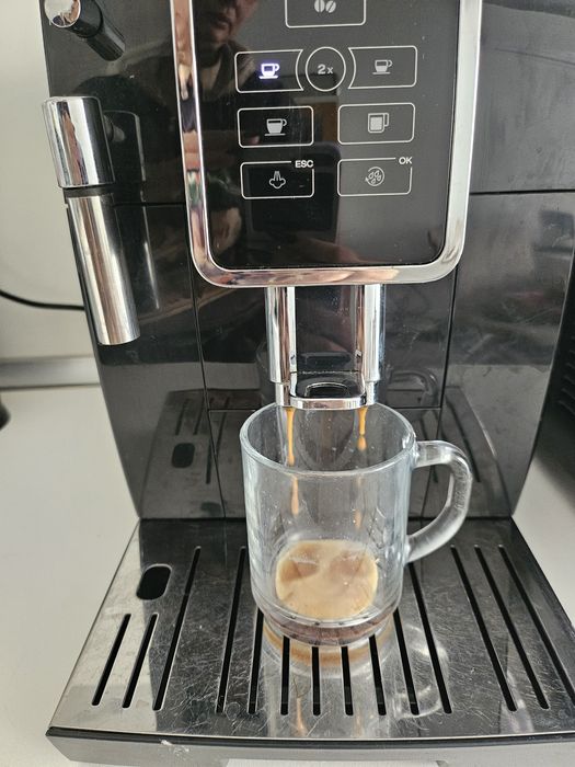 Кафеавтомат Delonghi  Dinamika