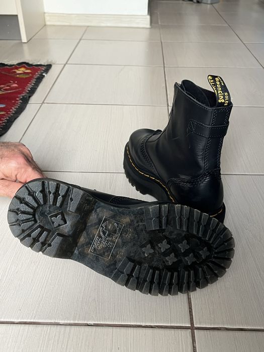 Vand bocanci dama Dr Martens NOI NOUTI