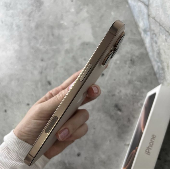 Iphone 16 pro max 98%, sim + esim