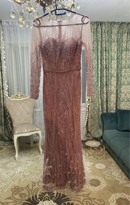 нарядное платье розовое