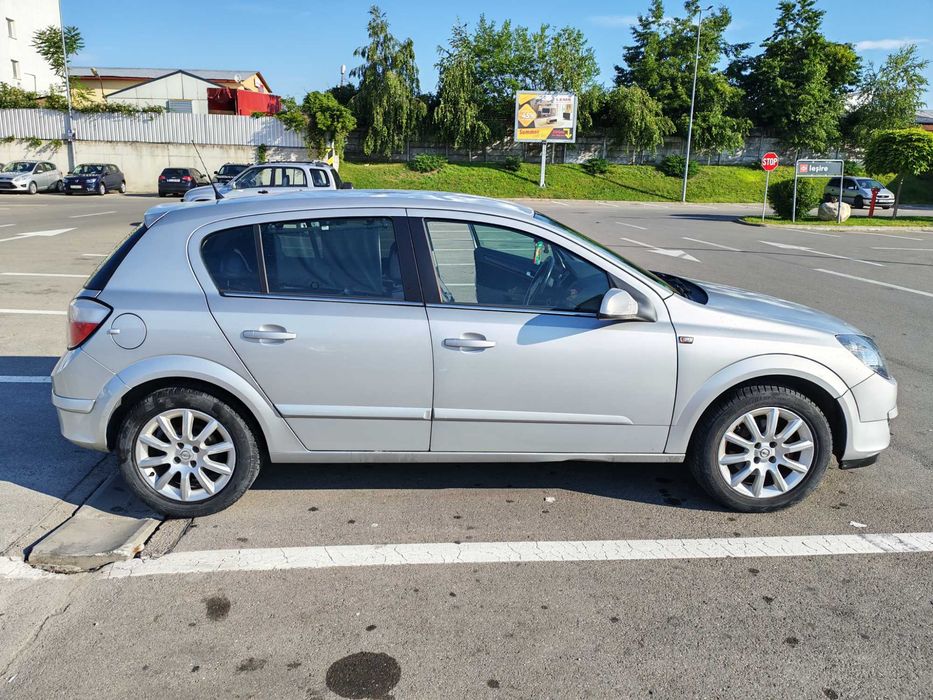 OPEL Astra 2005 — imagine 2