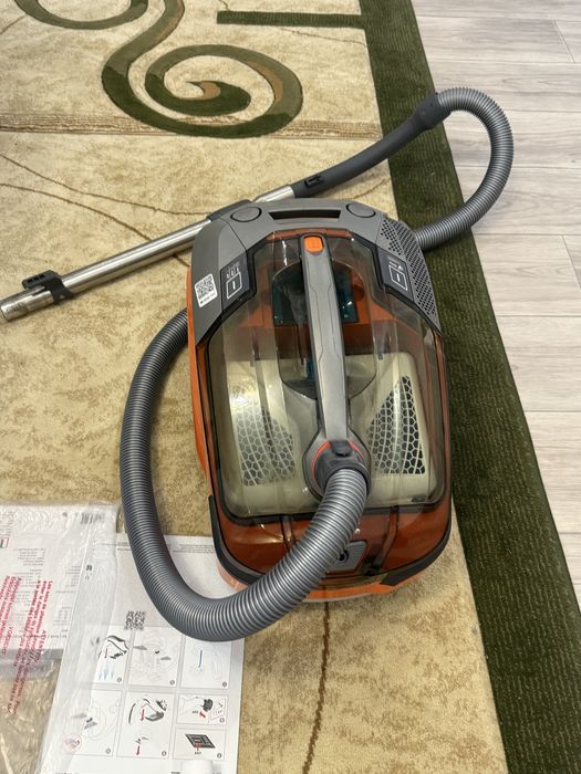 Пылесос Thomas Pet&Family