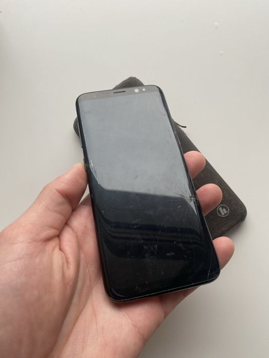 • Samsung Galaxy S8 • negru • functional • piese dezmembrari