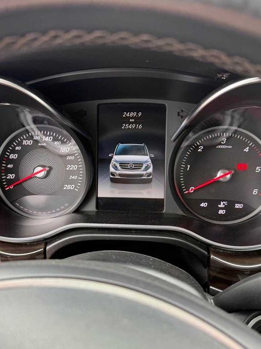 Mercedes V250d 4Matic Extralong
