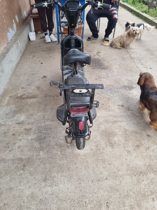 Scuter electric..