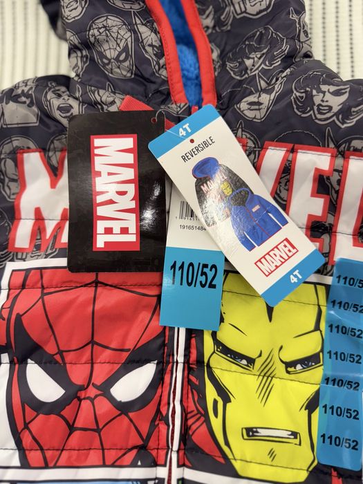 Двухстороняя куртка Marvel