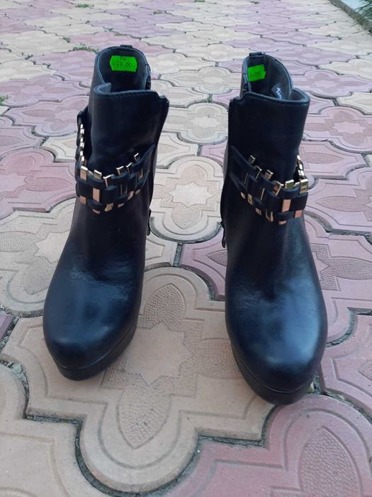 Botine  {piele naturala} - Calitate, confort, design de exceptie - 39