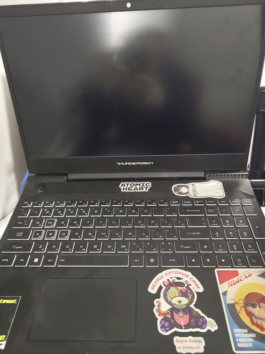 Игровой ноутбук Thunderobot 911 Air Xl d