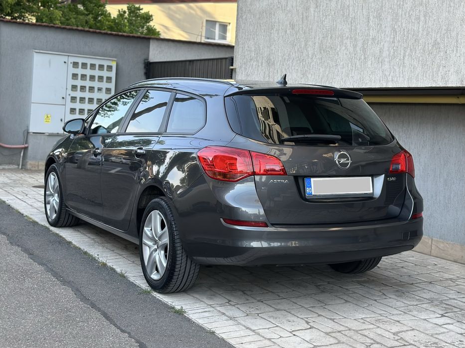 OPEL Astra 2012 — imagine 4