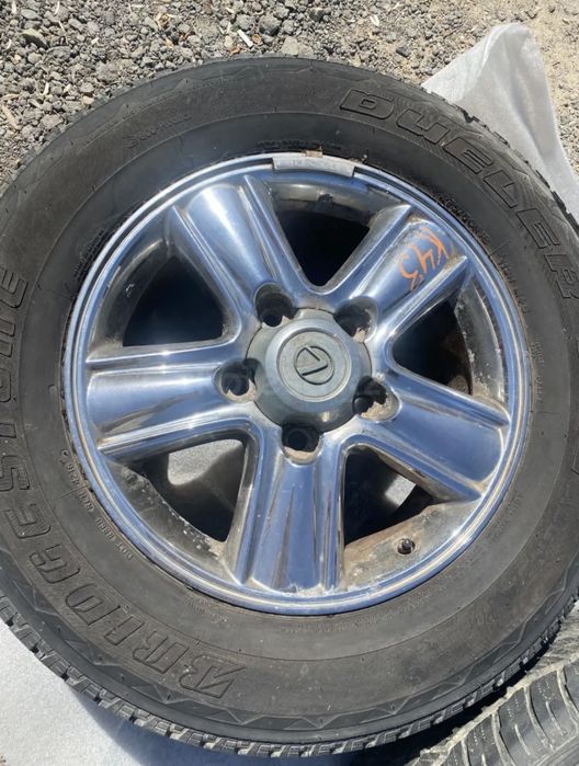 Диски и шинами оригинальные