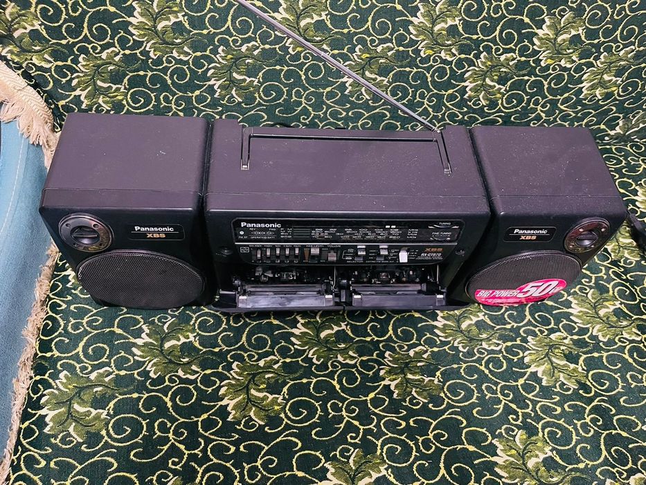 Магнитофон двухкасетный