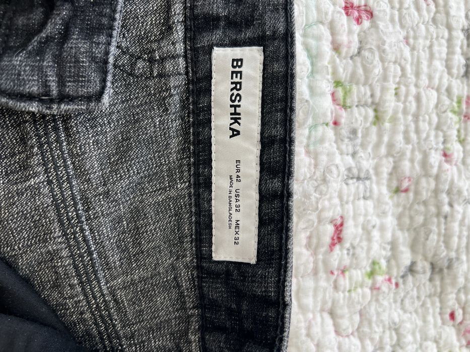 Baggy Jeans By Bershka