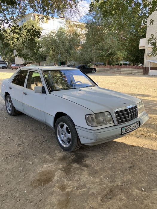 Продам мерседес w124