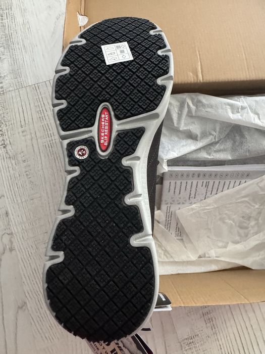 Adidasi lucru SKECHERS