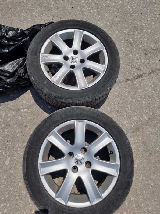 Peugeot 207 1.6 16V Лети джанти 16 На части
