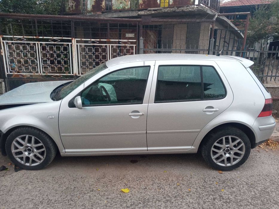 Голф 4 1.9 131 коня на части