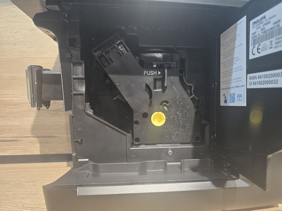 Philips LatteGo Series 5500 EP5549/70 – с гаранция