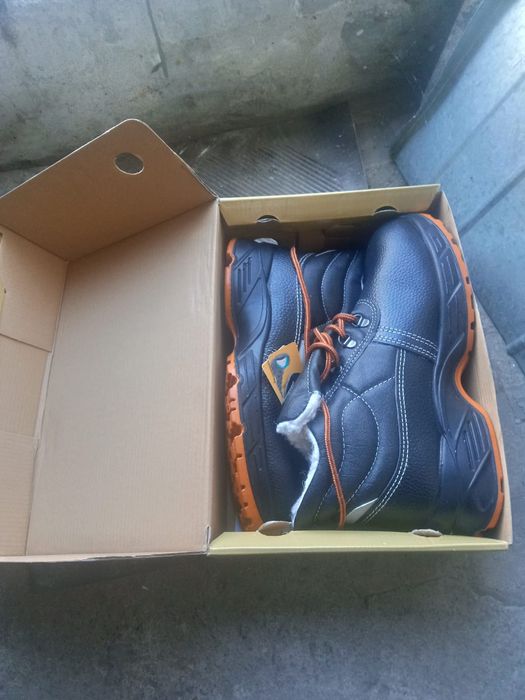 Зимняя мужская обувь, кроссовки