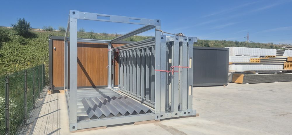 Containere de vanzare