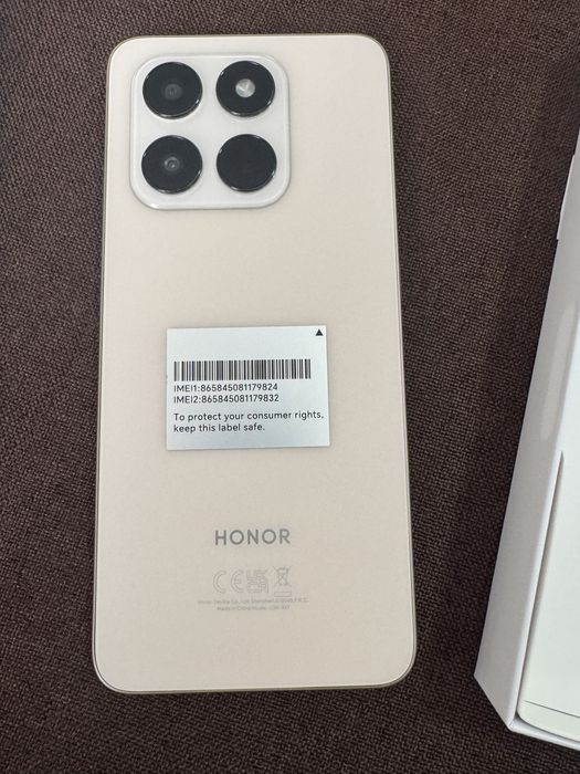 Телефон Honor 400  НОВ!