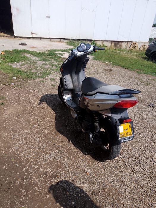Vând peugeot speedfight 2 - 50 cc