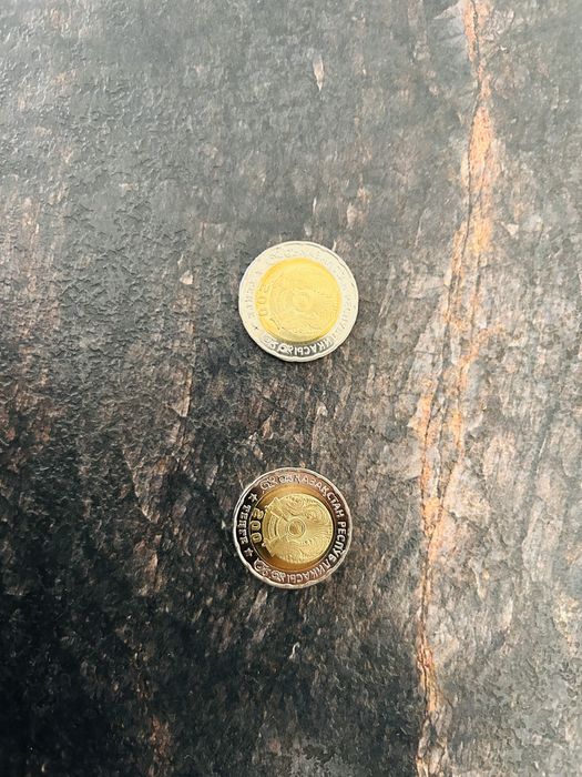 Продам юбилейные монеты