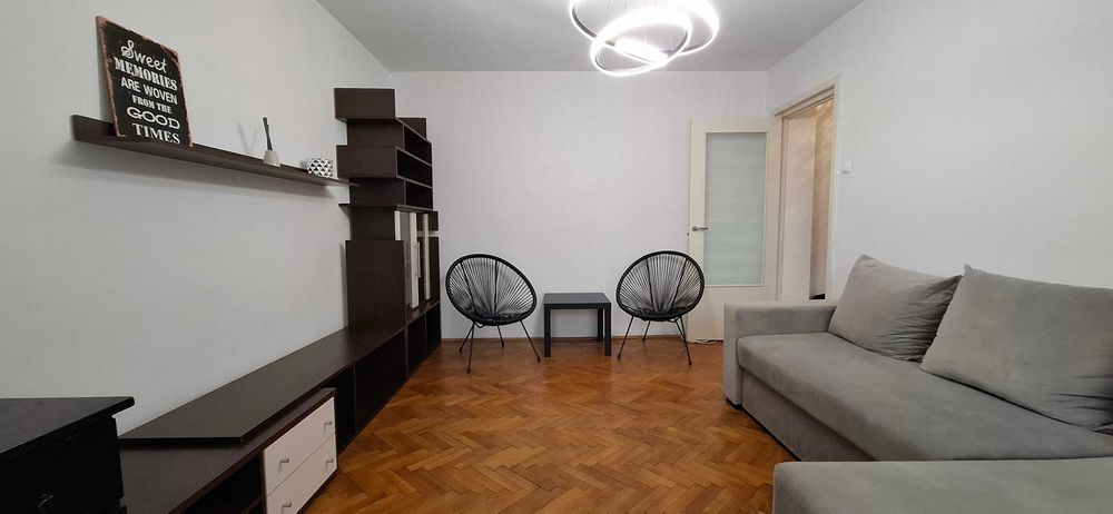 Proprietar, inchiriez apartament 2 camere modern + loc de parcare / Racadau / Etaj 2