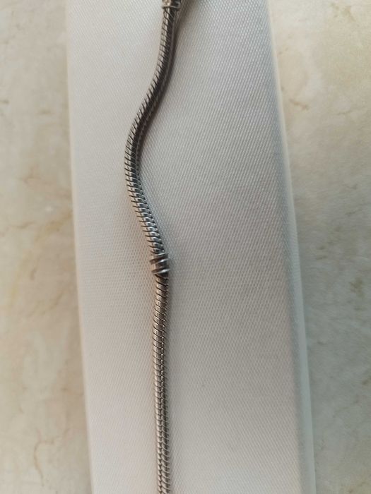 Гривна Pandora 19 см-оригинална.