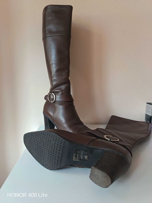 Дамски ботуш Geox