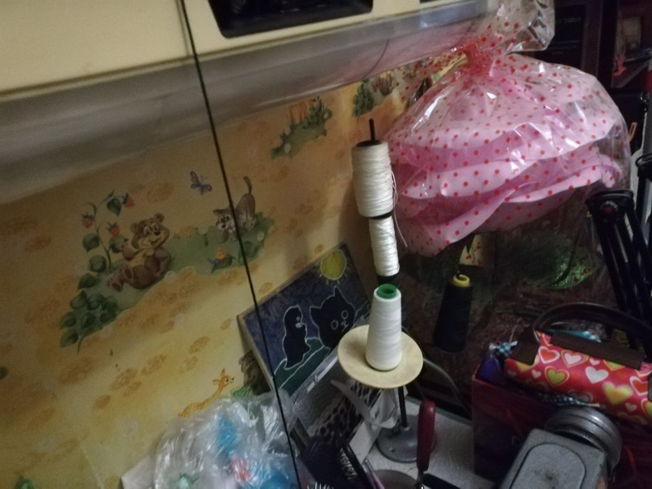 Продам швеиныи машина