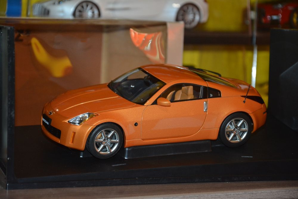 Macheta auto 1/18 Autoart , Nissan 350Z
